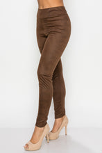 Load image into Gallery viewer, RAIN