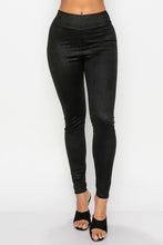 Load image into Gallery viewer, RAIN