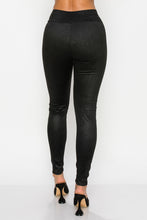 Load image into Gallery viewer, RAIN